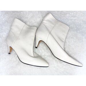 NWOB Dolce Vita White Booties 7.5
